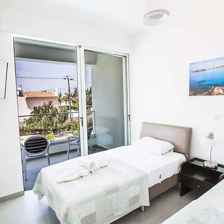 Villa Greco Ccv1 Protaras