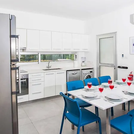 Greco Ccv1 * Protaras